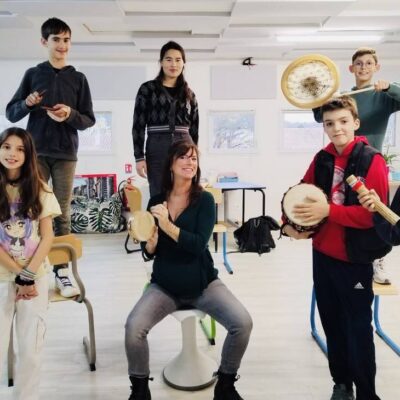 Ateliers de musicothérapie en groupe pour adolescents présentant des troubles "DYS" à l'école spécialisée EDEYS animés par Maud Chaminade (Période 2)