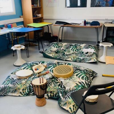 Ateliers de musicothérapie en groupe, pour enfants et adolescents, animés par Maud Chaminade
